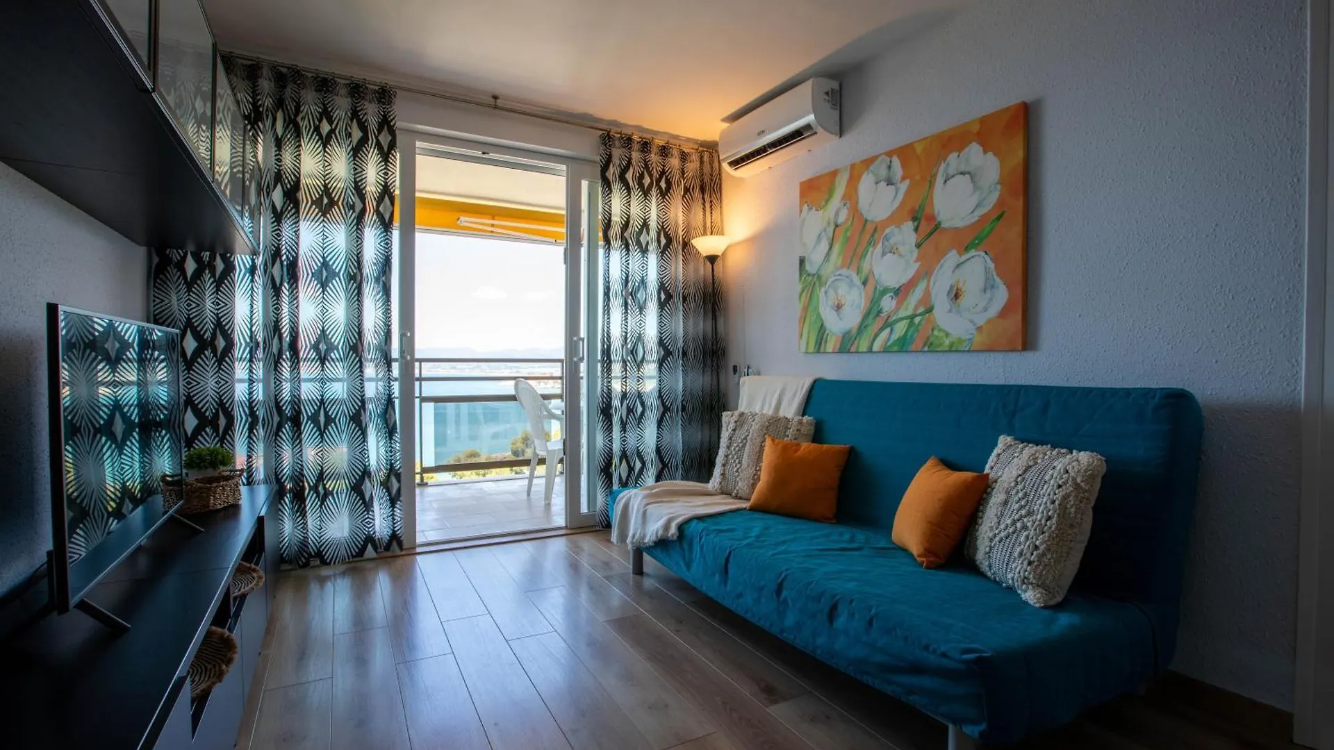 Mediterranean Way - Cye Apartment Salou Spain