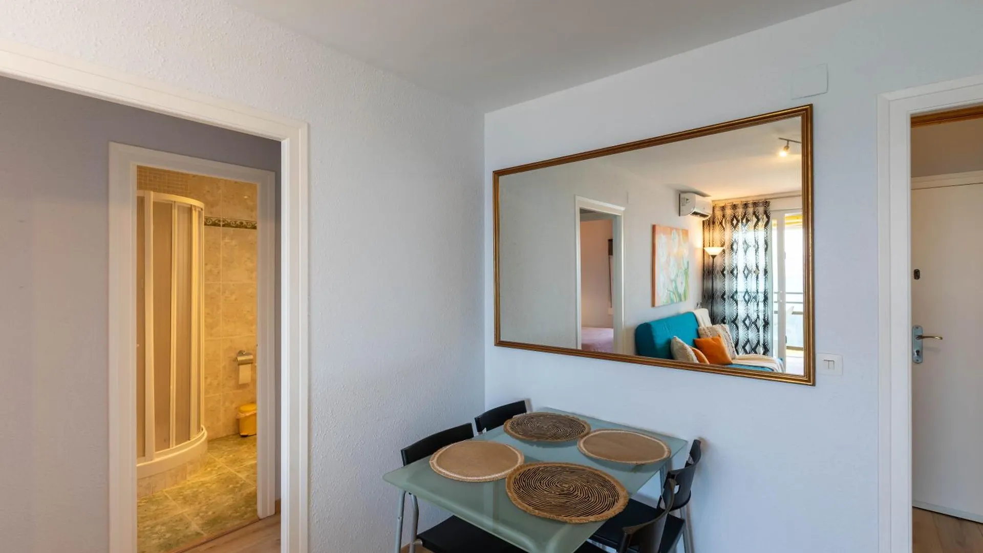 Mediterranean Way - Cye Apartment Salou 0*,